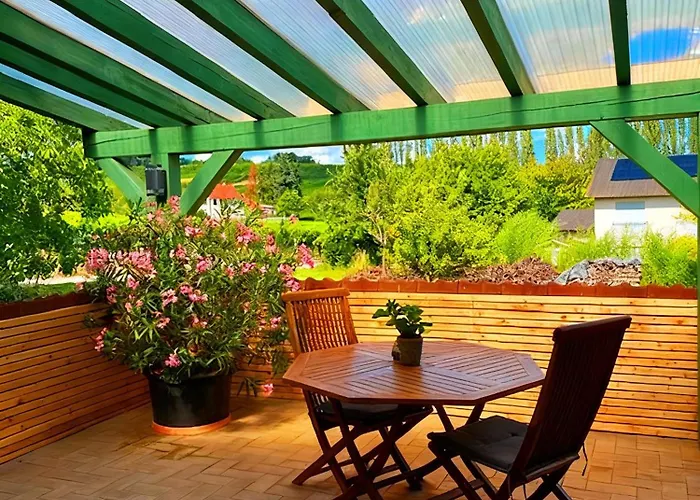 Weingut Mathis 1 Burgblick 3* Klingenmuenster